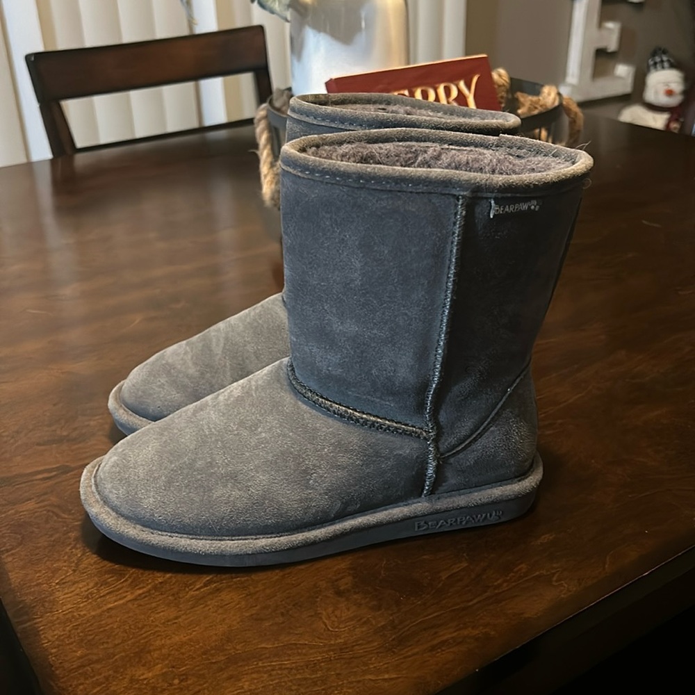Bear paw boots